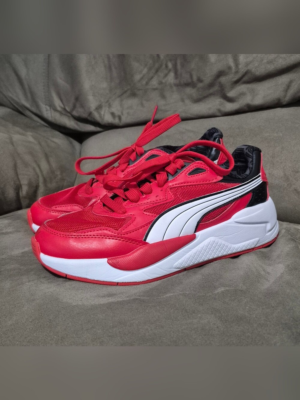 Puma Scuderia Ferrari Caven 2.0 Kids Size 5 Red White Sneakers Shoes...